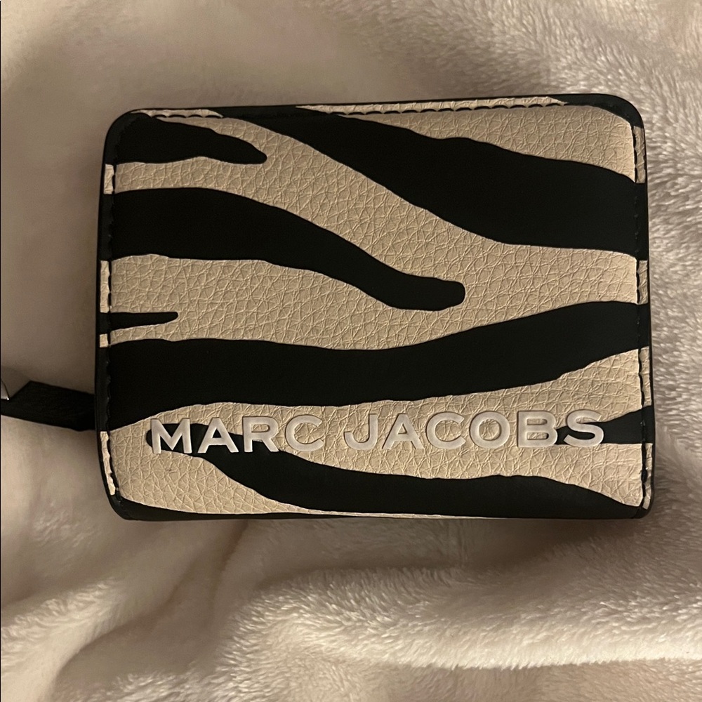 Marc Jacobs Black and Cream Animal Print Wallet that fits everything